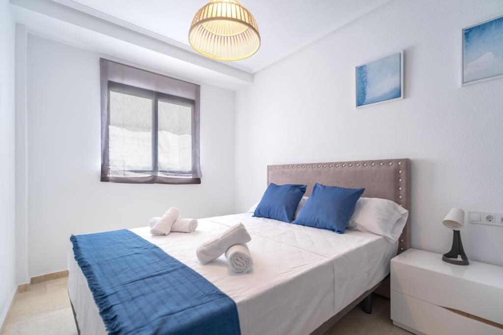 Amplio Apartamento 2 Dormitorios Cerca De La Playa Alicante Exterior foto